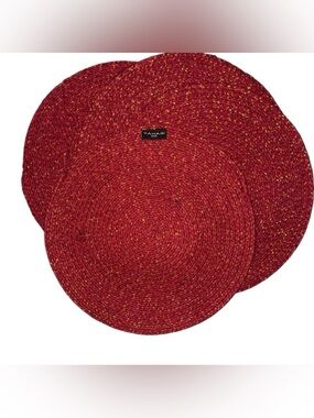 Tahari Set of 4 Round Woven Placemats Red With Gold Thread 15” Polyester